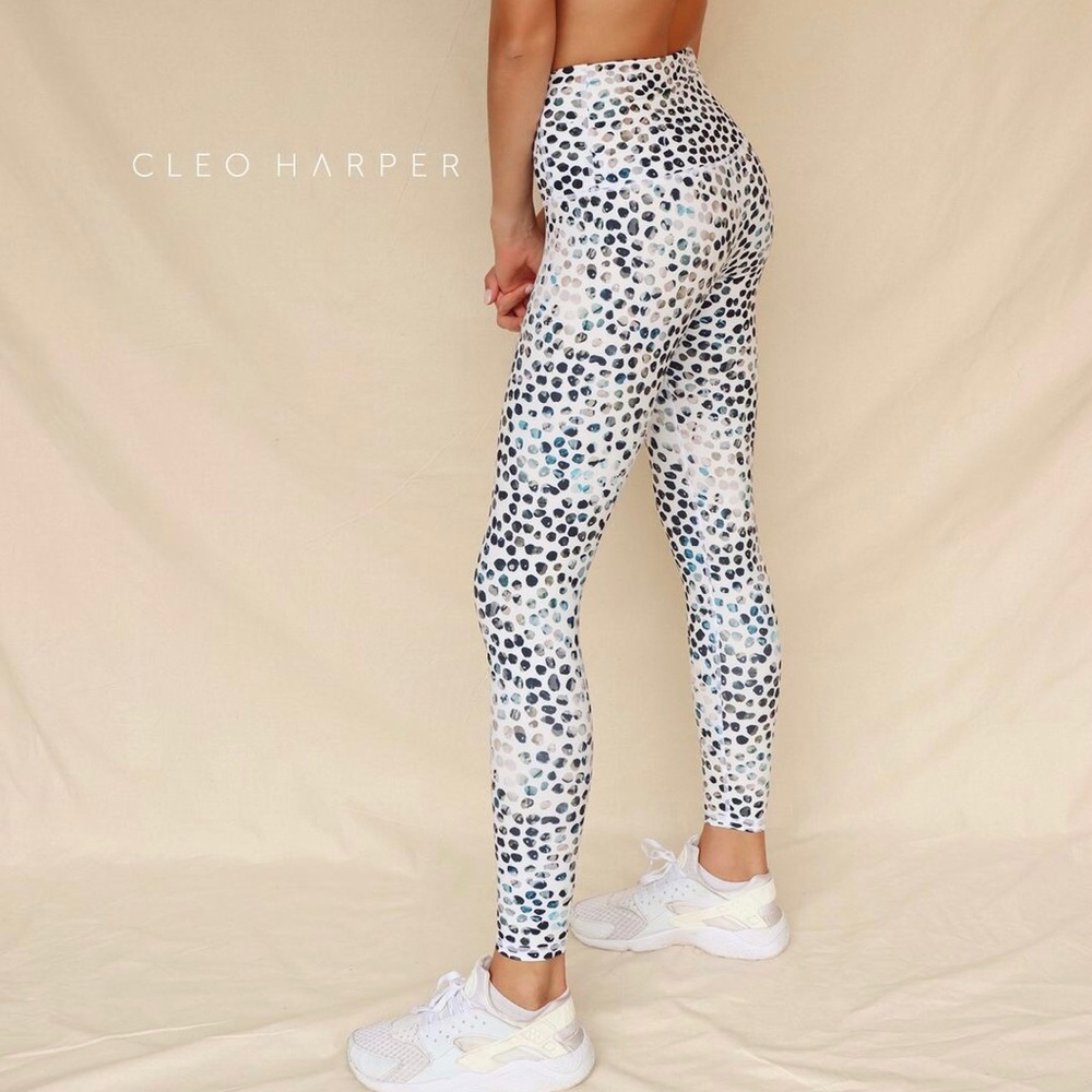 Cleo Harper Legging